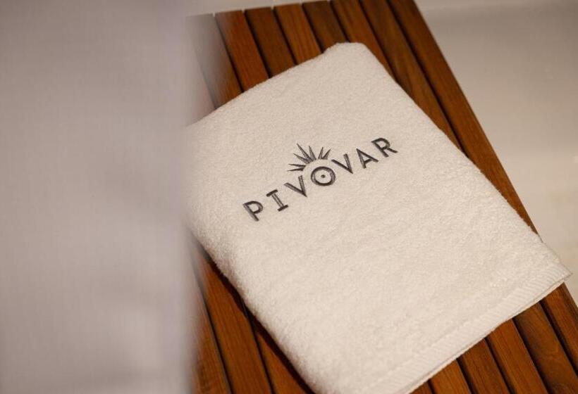 هتل Pivovar