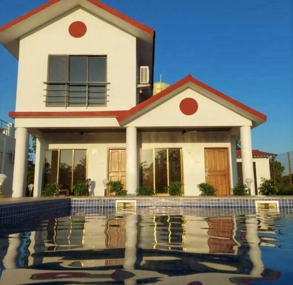 ホテル Berryl Resorts