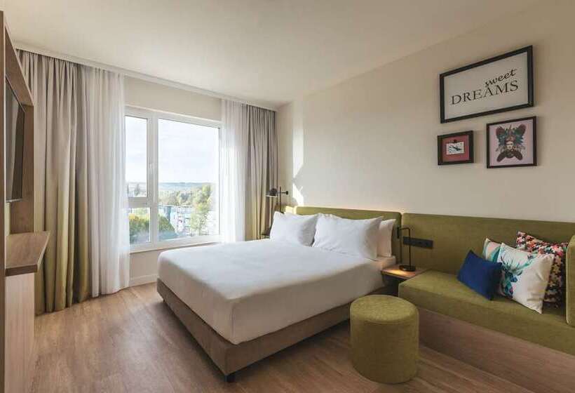 هتل Hampton By Hilton Konstanz