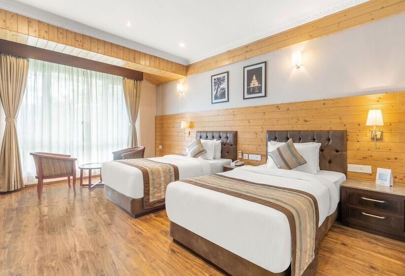 Summit Alpine Abode Hotel Centrally Air Conditioned