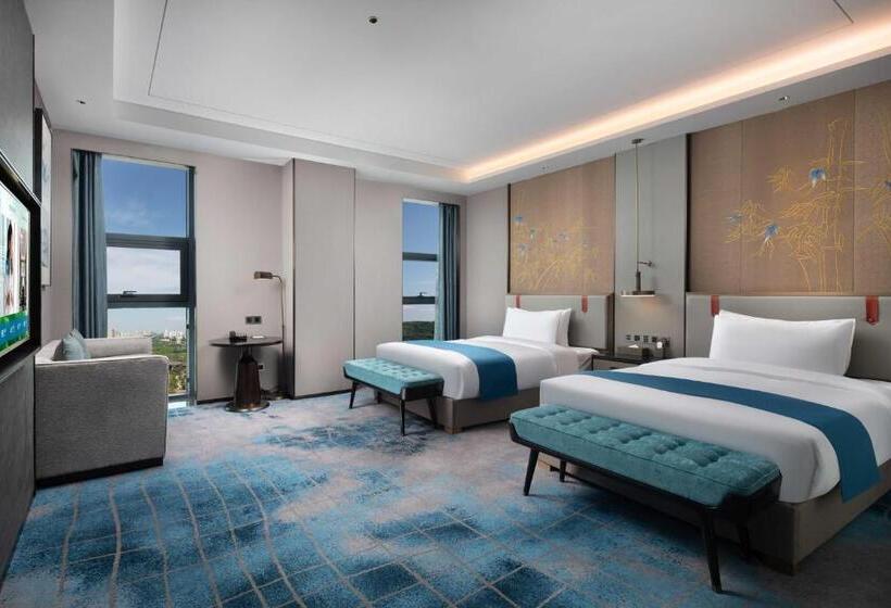 Отель Wyndham Changzhou Liyang