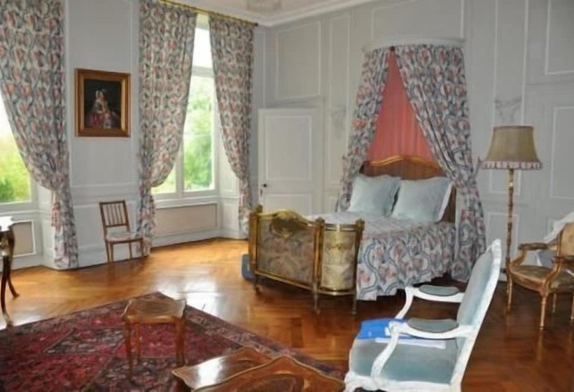 مبيت وإفطار Château De La Voûte