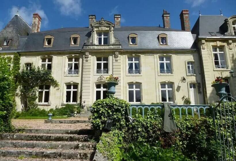 مبيت وإفطار Château De La Voûte