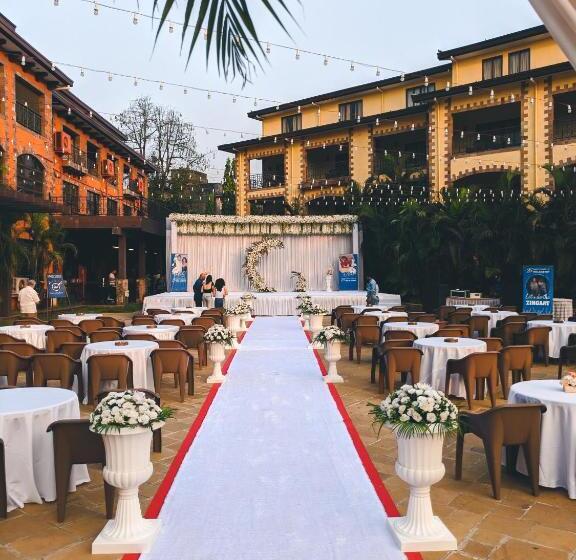 Discover Resorts   Karjat