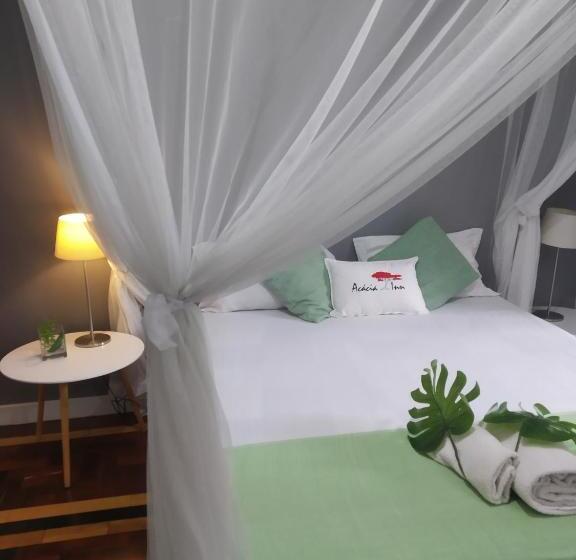 פנסיון Acacia Inn Guesthouse