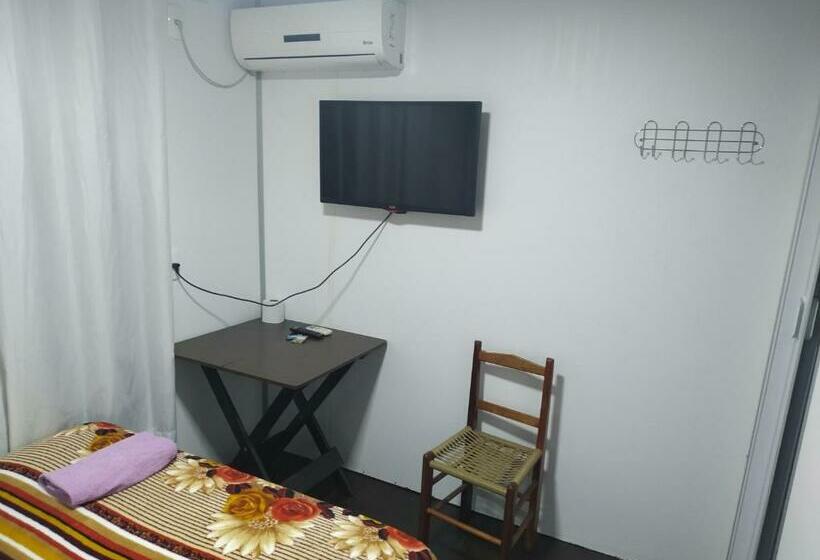 بنسيون & Restaurante Frezza