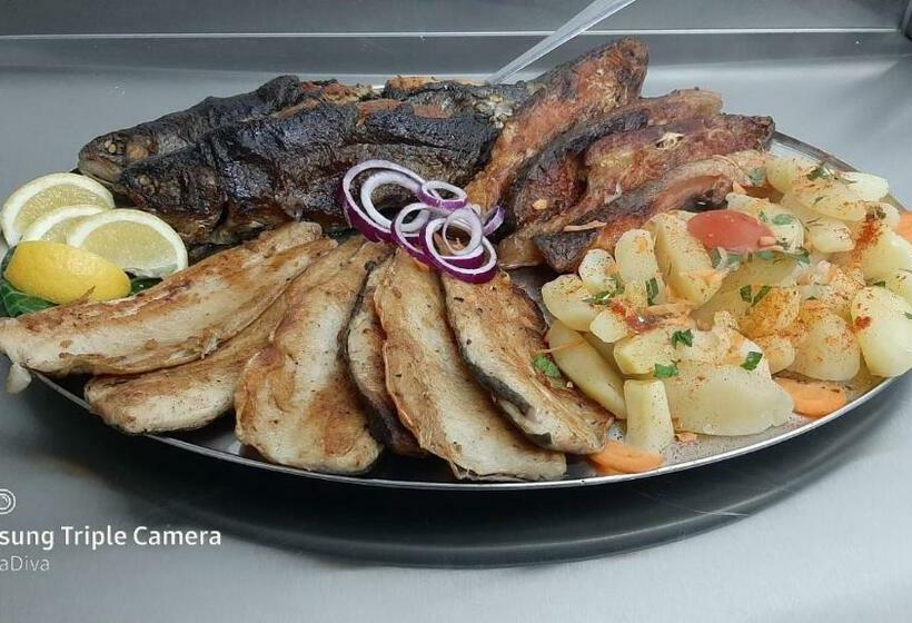 پانسیون Prenoćište I Restoran Ihthis