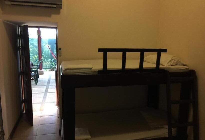 هاستل Cabinas Surf Arribadas
