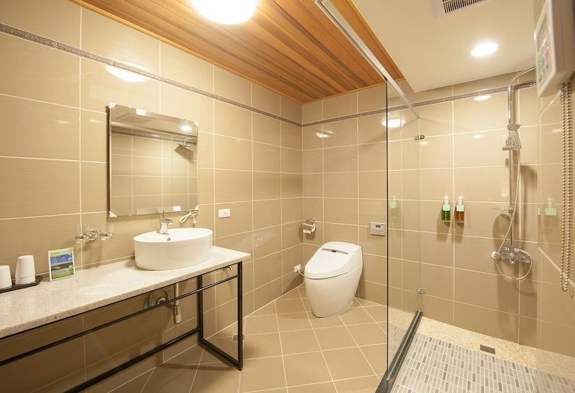 هتل Sun Hola Villa