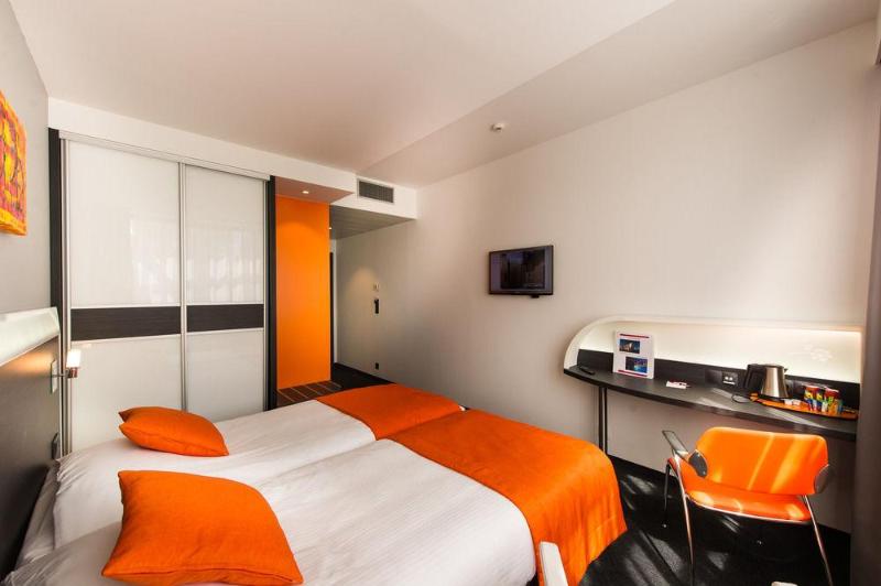 هتل Hôtel Restaurant Athena Spa