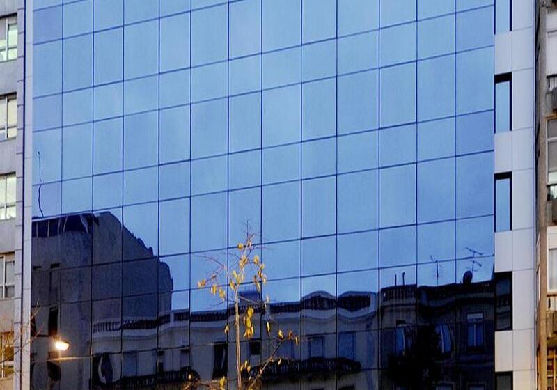 هتل Czar Lisbon