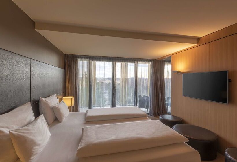 هتل Doubletree By Hilton Vienna Schonbrunn