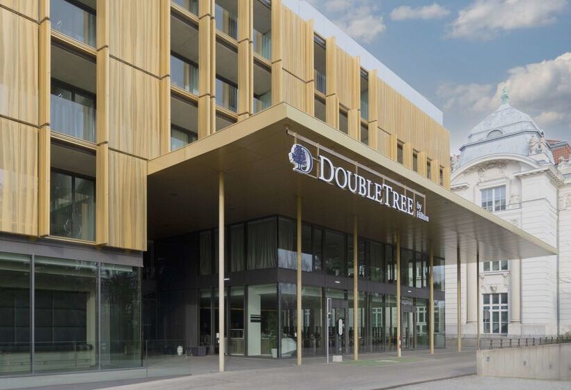 בית מלון כפרי Doubletree By Hilton Vienna Schonbrunn