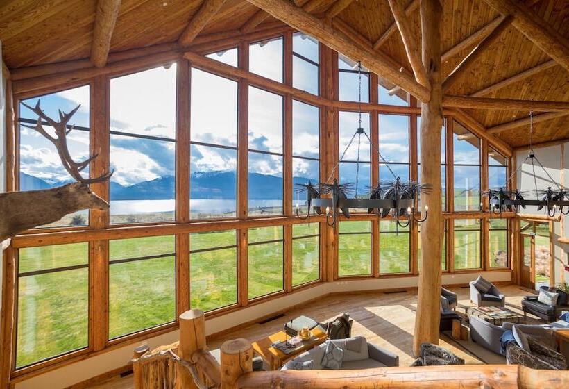 בית מלון כפרי Fiordland Lodge