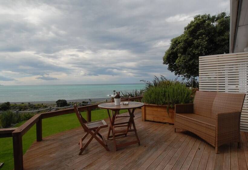 هتل Lemon Tree Lodge