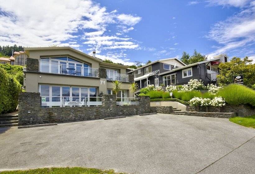 هتل Queenstown House Boutique Bed & Breakfast And Apartments