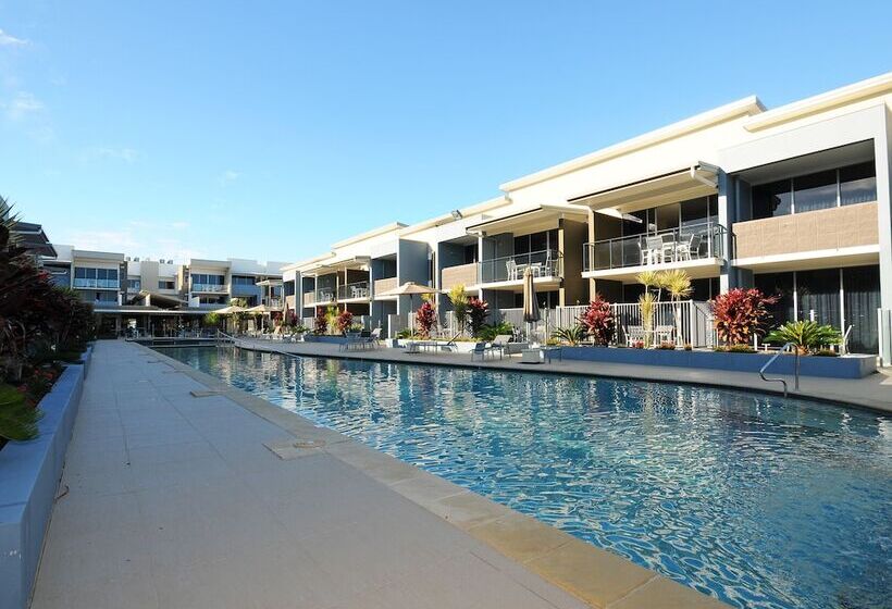 هتل Ramada By Wyndham Hervey Bay