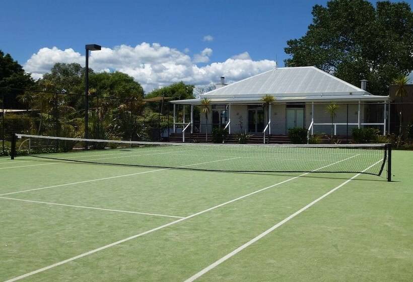 Ramada Resort By Wyndham Rotorua Marama