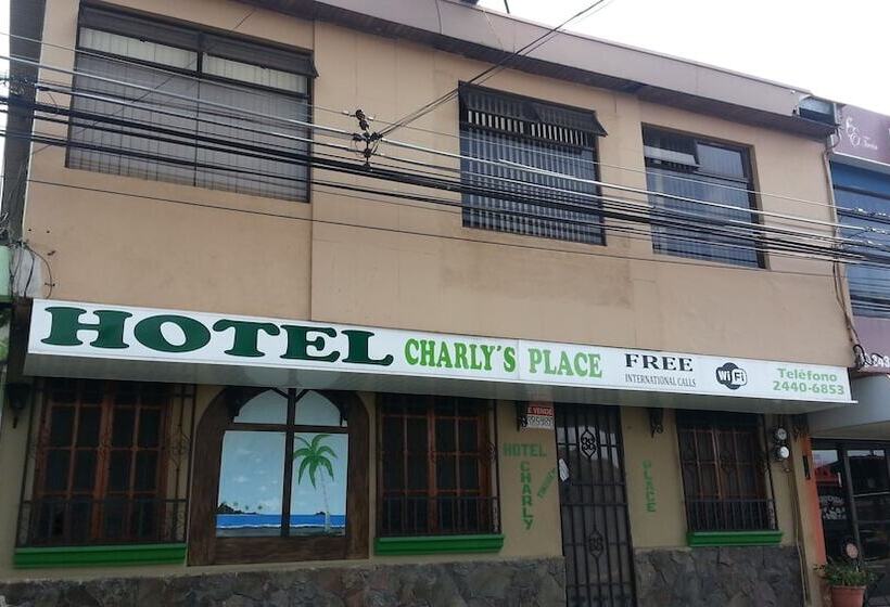 هتل Charly S Place