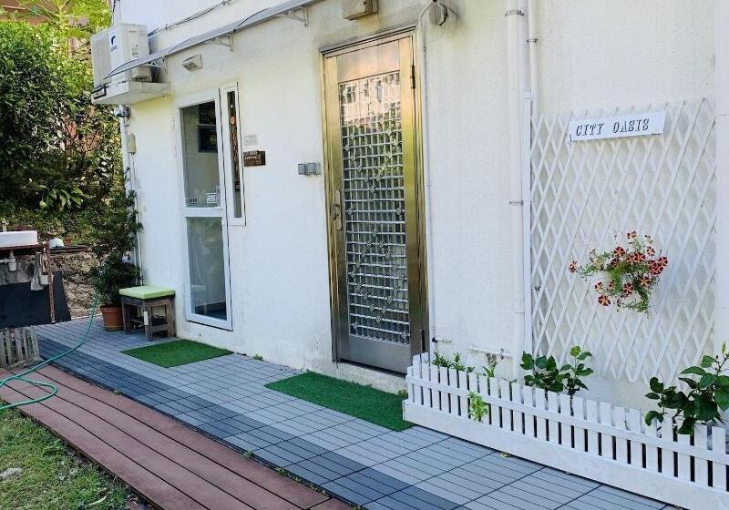 هتل City Oasis Guesthouse