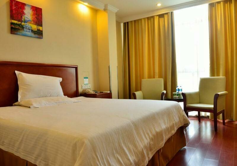 Отель Greentree Inn Chizhou Jiuhua Mountain Scenic Spot Business