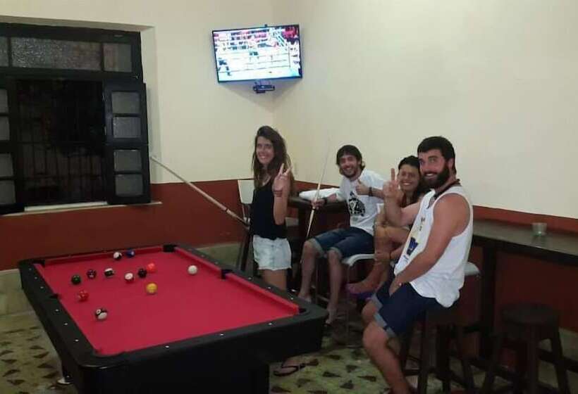 هتل Hostal La Ermita   Hostel