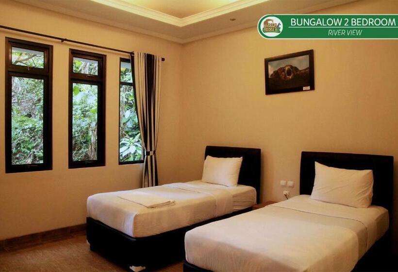 בית מלון כפרי Safari Resort