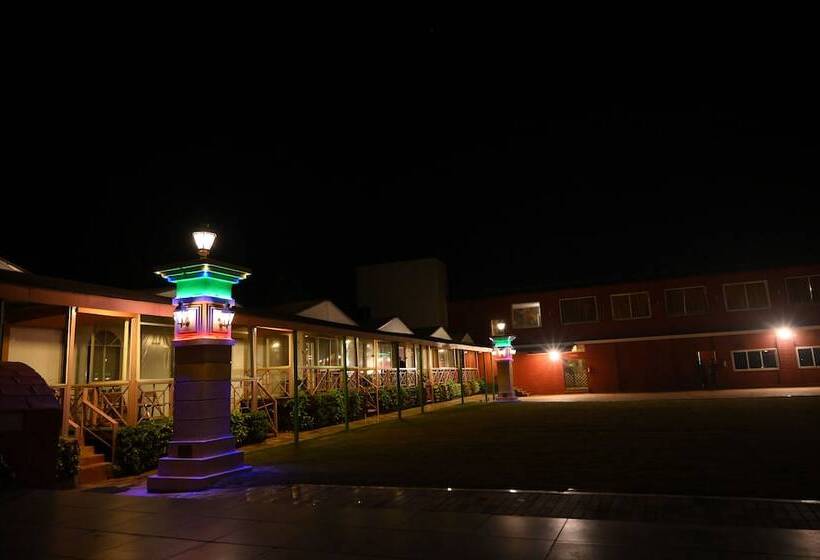 هتل The Grand Legacy Resort