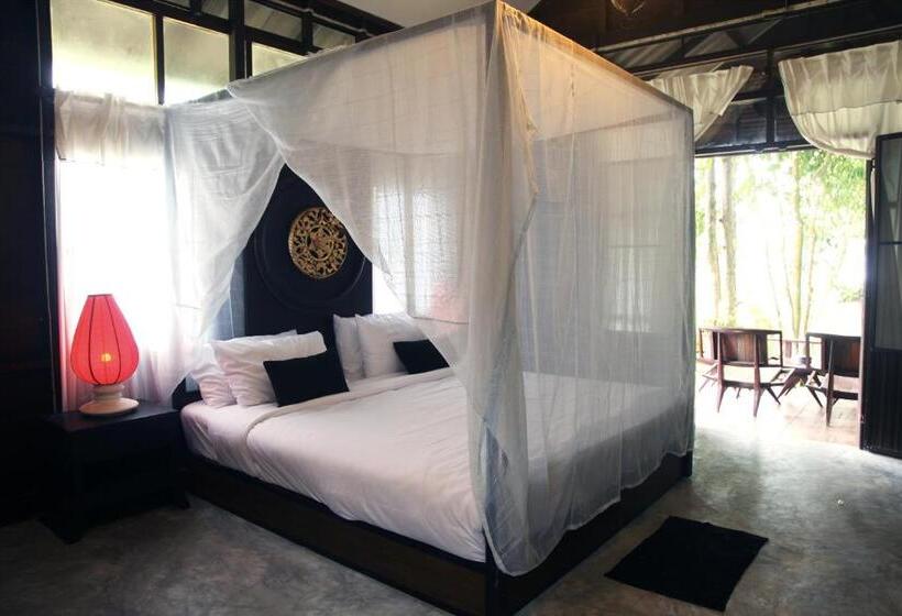 پانسیون Barefoot Project Formerly Baan Klong Kleng