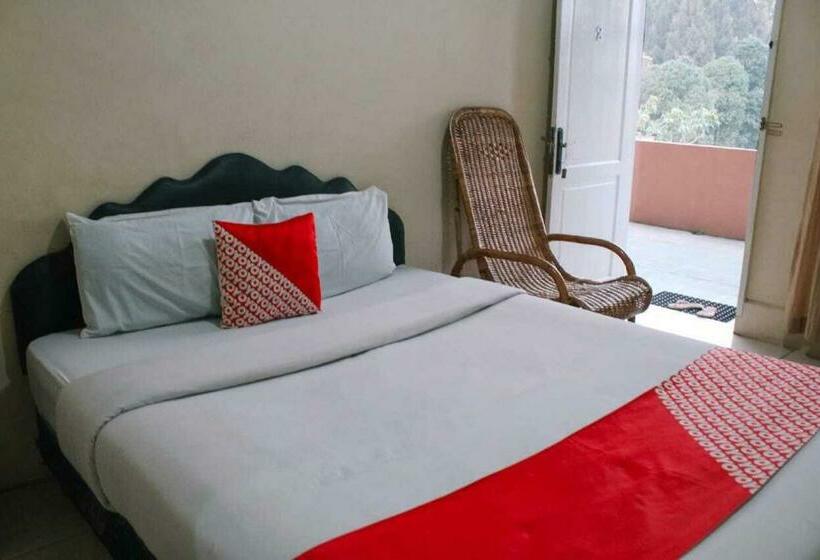 هاستل Berastagi Backpacker Rooms By Oyo Rooms