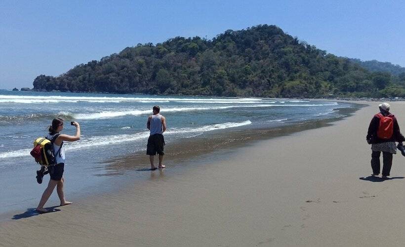 هاستل Cheap Inn Banyuwangi