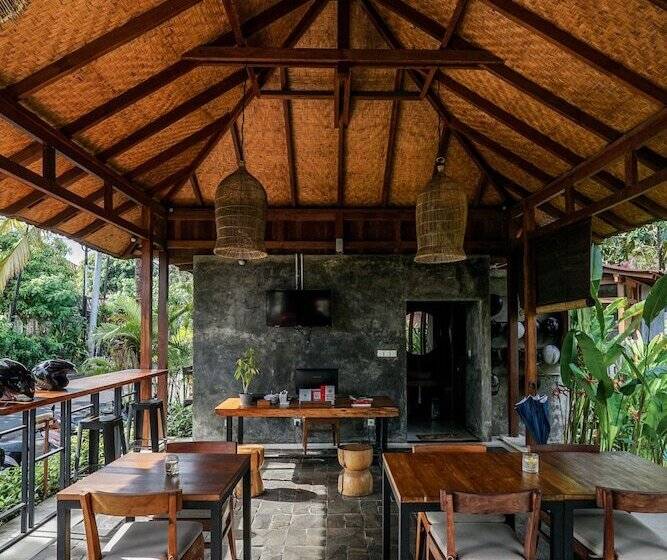 هتل Bingin Lodge Uluwatu