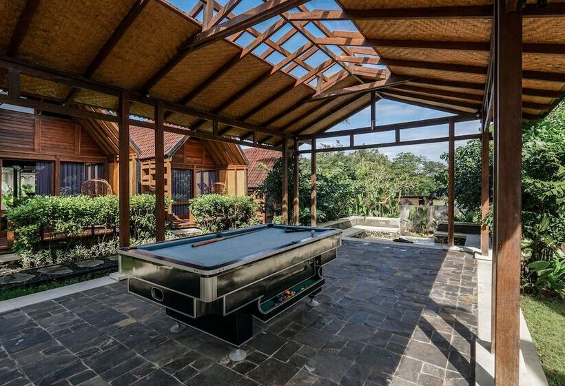 هتل Bingin Lodge Uluwatu