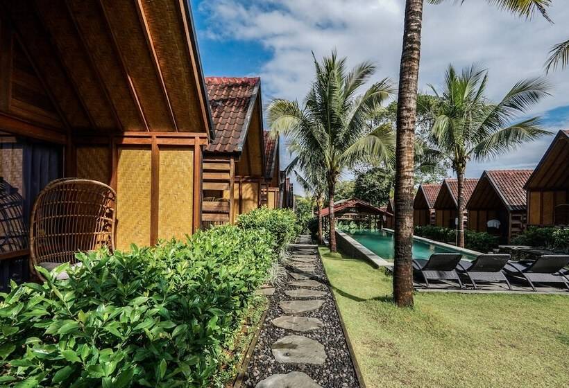 هتل Bingin Lodge Uluwatu