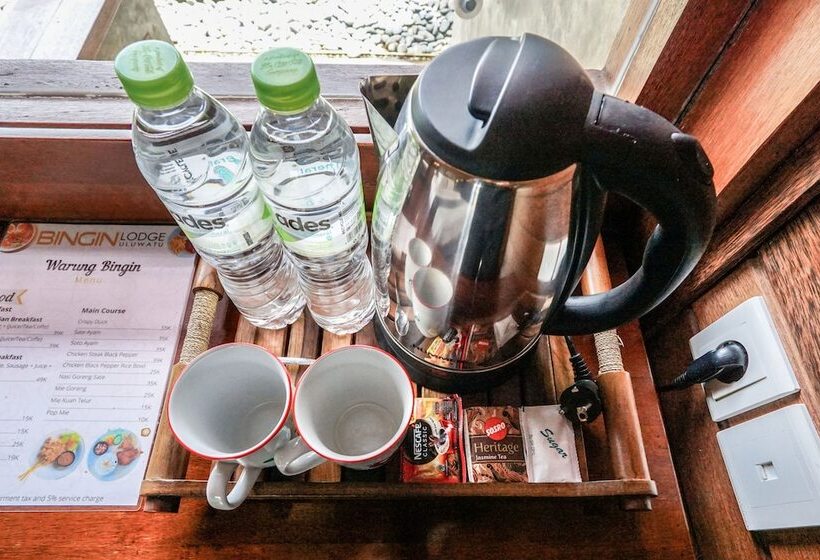 هتل Bingin Lodge Uluwatu