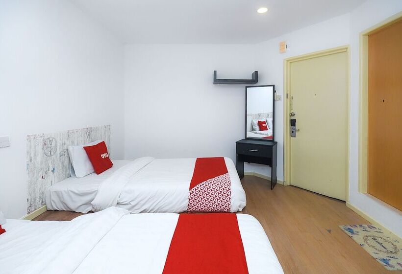 هتل River Inn By Oyo Rooms