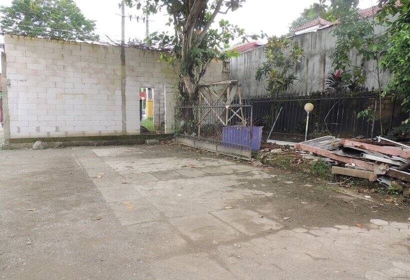 فندق Ungu Nasional 2