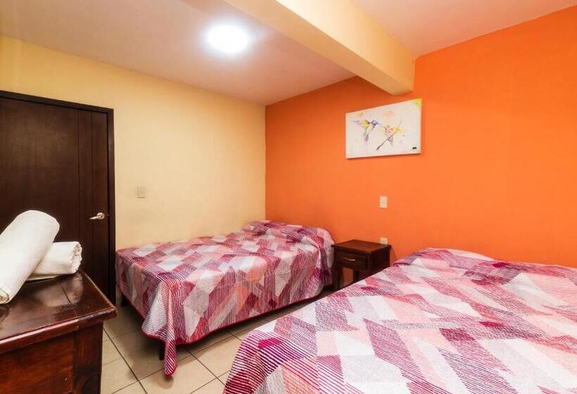 هتل Zaragoza, San Juan De Los Lagos