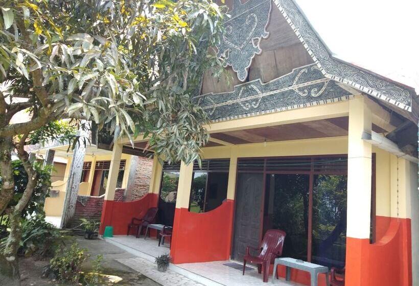 پانسیون Merlyn Guest House