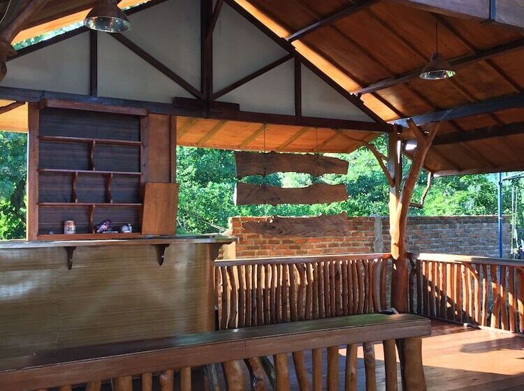 Raffles Inn Labuan Bajo