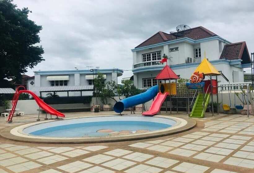 هتل Buathong Pool Villa