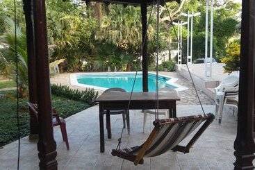 هتل Casa Inti Guesthouse & Lodge