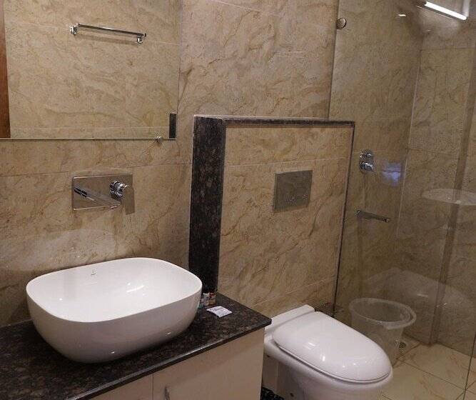 فندق Dewdrop Pride Inn