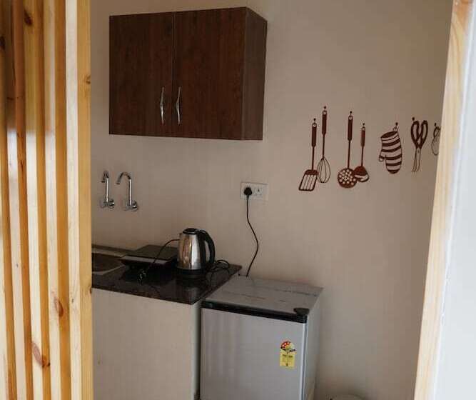 فندق Dewdrop Pride Inn
