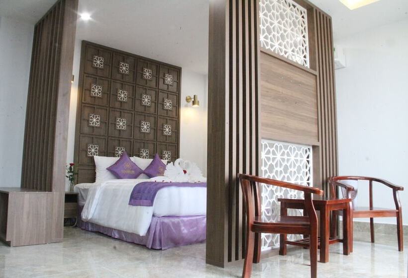 هتل Golden Inn