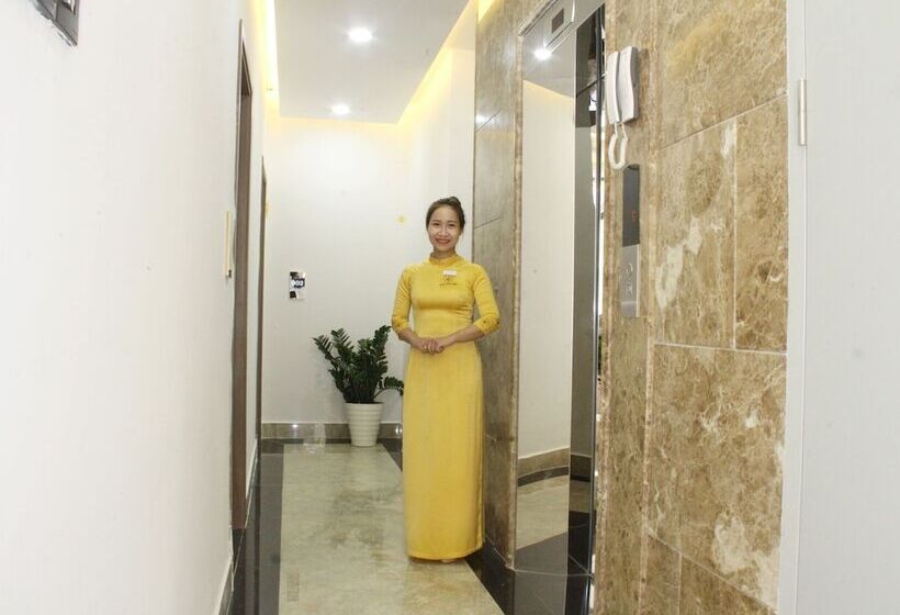 هتل Golden Inn