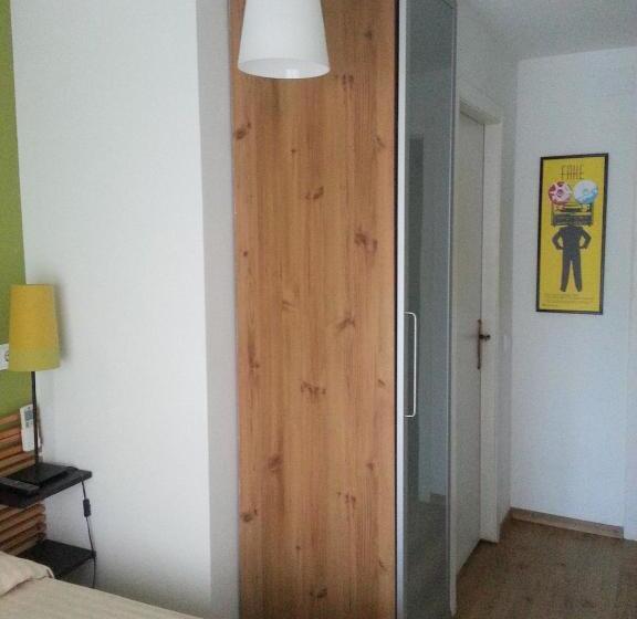 Hostal La Lluna