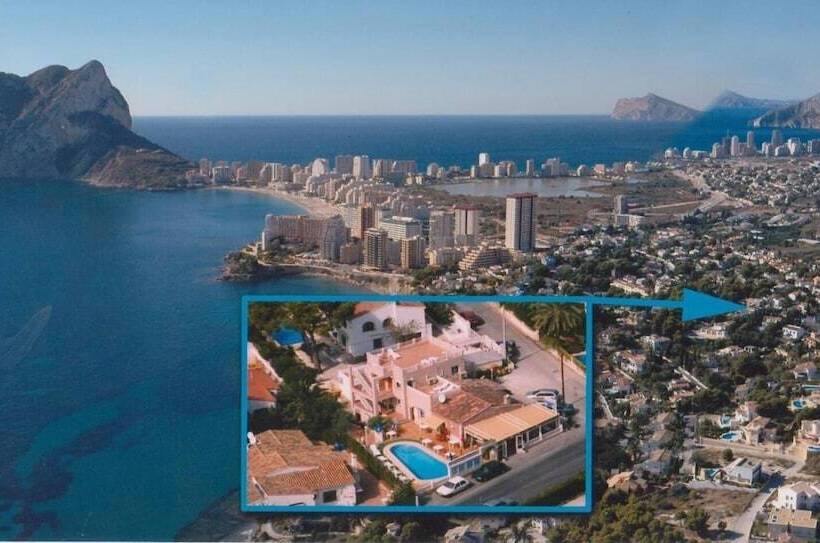 Hostal La Paloma I   Hotel Calpe Grupo
