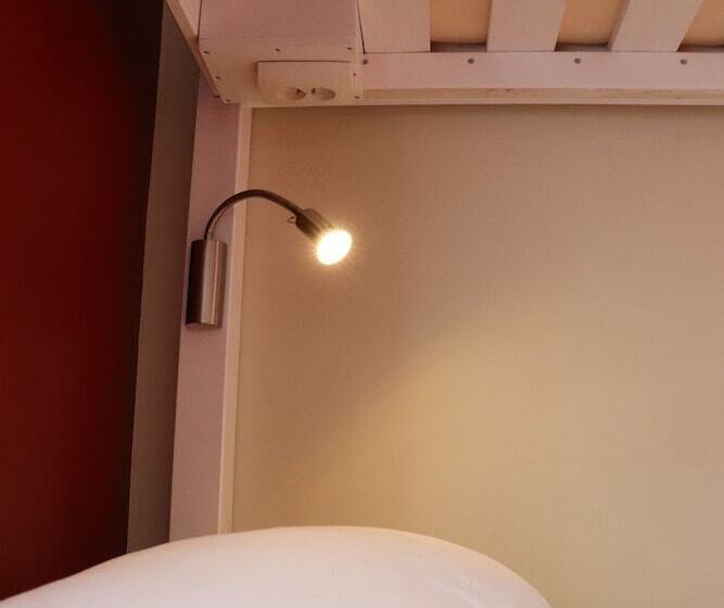 Hostel Lybeer