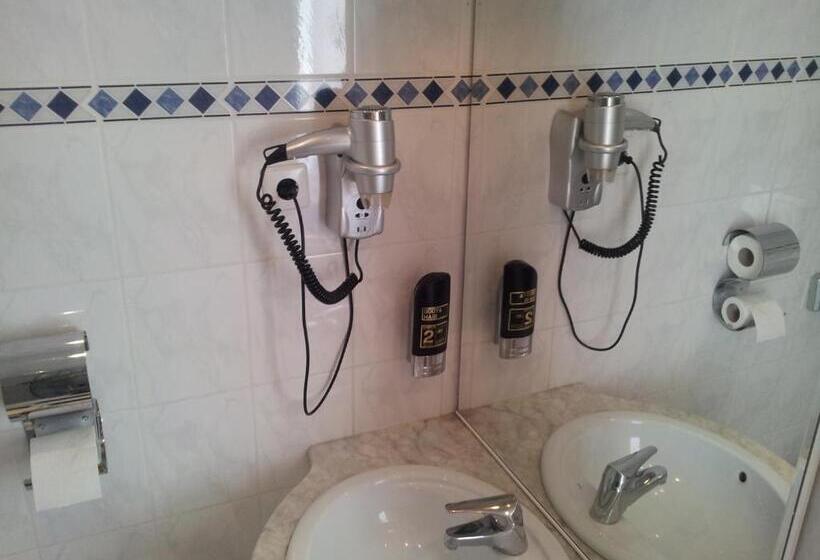 هتل Baan